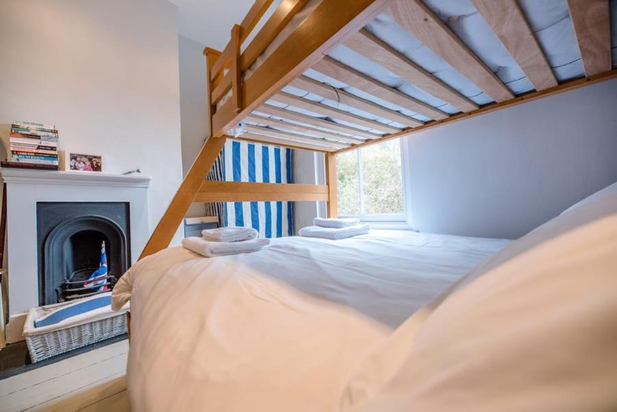 6 West Lane In Aldeburgh - Beautiful Cottage Near High Street Екстериор снимка
